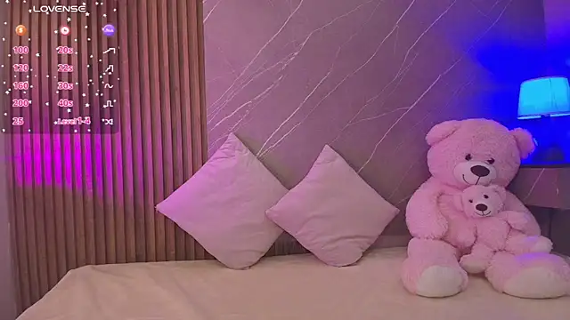 ariana jhonson1 online show from 03-24-26, 12:32