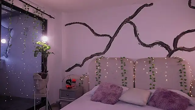 Snapshot of soidai_miiu chatting on 11-03-25, 09:16 soidai miiu online show from 11-03-25, 09:16