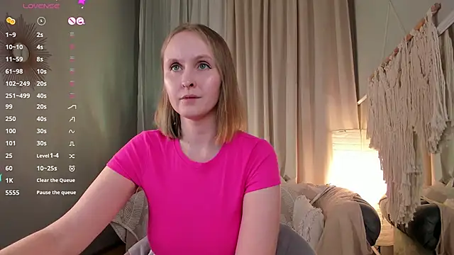 Agatha Mott online show from 03-08-25, 06:26