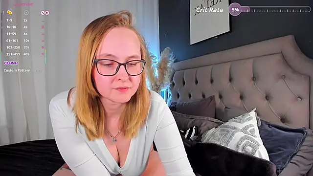 Agatha Mott online show from 04-24-26, 03:58