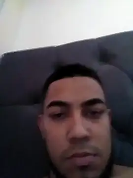 Elgroney23 online show from 02-04-25, 08:28