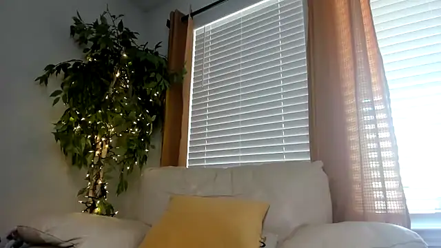 Snapshot of kaliii_jones chatting on 02-06-25, 05:09 kaliii jones online show from 02-06-25, 05:09