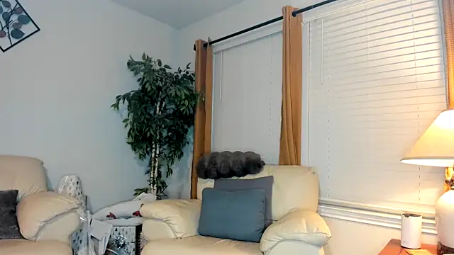 Snapshot of kaliii_jones chatting on 02-20-25, 01:03 kaliii jones online show from 02-20-25, 01:03