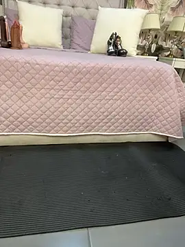 Snapshot of JessyCream chatting on 02-02-26, 11:03 JessyCream online show from 02-02-26, 11:03