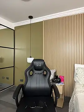 Snapshot of JessyCream chatting on 02-26-26, 01:32 JessyCream online show from 02-26-26, 01:32