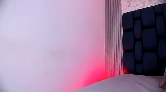 Snapshot of Ashlyaurora chatting on 02-28-25, 03:48 Ashlyaurora online show from 02-28-25, 03:48