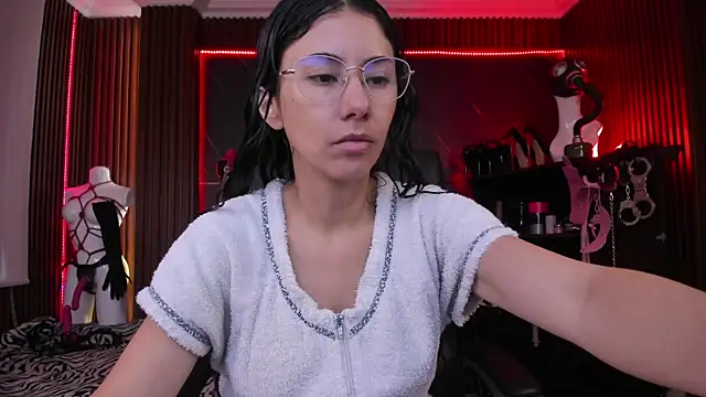 XiaQueen online show from 10-23-25, 11:42