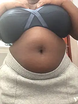 servingBigTitis online show from 02-21-25, 07:45