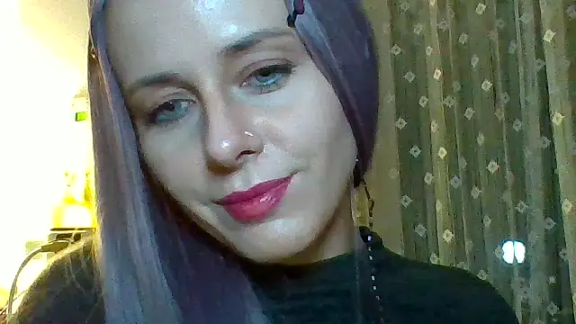 LuminousLady online show from 03-11-25, 12:33