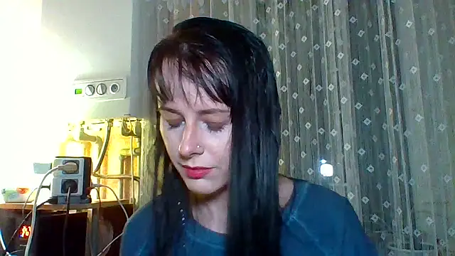 LuminousLady online show from 03-18-25, 06:48