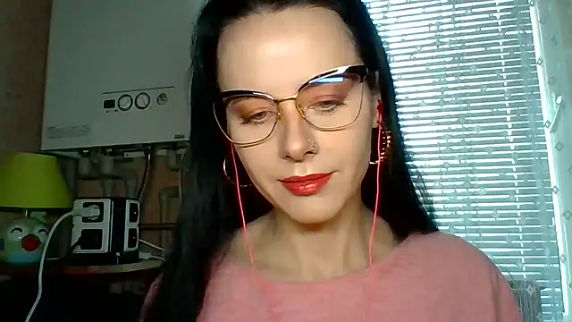 LuminousLady online show from 09-26-25, 07:23