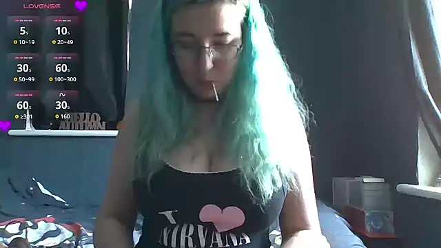 Snapshot of BunnieXO247 chatting on 10-25-25, 02:24 BunnieXO247 online show from 10-25-25, 02:24