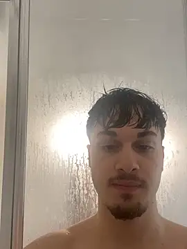 Snapshot of NaplesGuy04 chatting on 02-13-25, 11:39 NaplesGuy04 online show from 02-13-25, 11:39