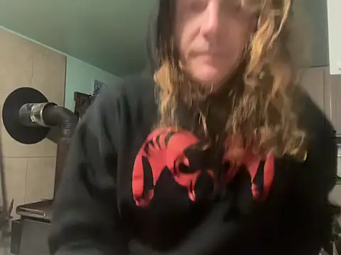 redone8in online show from 11-01-25, 04:31