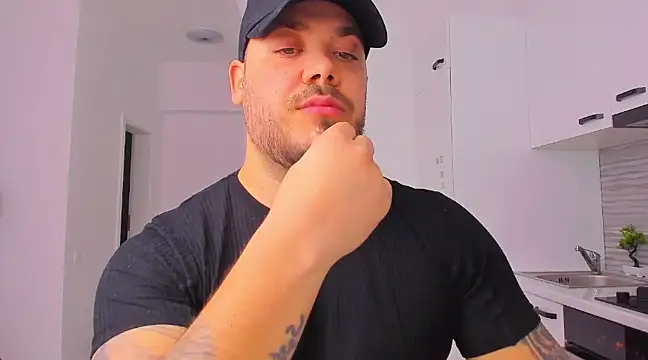 Snapshot of ZackMasterss chatting on 02-12-25, 01:30 ZackMasterss online show from 02-12-25, 01:30