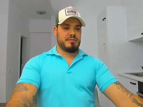 Snapshot of ZackMasterss chatting on 10-18-25, 09:26 ZackMasterss online show from 10-18-25, 09:26