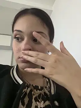 Snapshot of AngelRuby chatting on 09-13-25, 03:17 AngelRuby online show from 09-13-25, 03:17