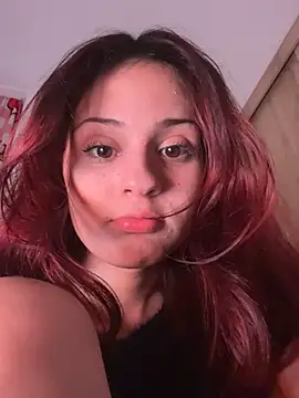 Snapshot of AngelRuby chatting on 10-01-25, 05:57 AngelRuby online show from 10-01-25, 05:57