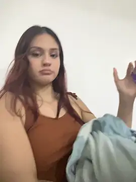 Snapshot of AngelRuby chatting on 12-05-25, 06:11 AngelRuby online show from 12-05-25, 06:11