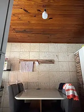 Snapshot of Mineirinho043 chatting on 12-17-25, 12:11 Mineirinho043 online show from 12-17-25, 12:11