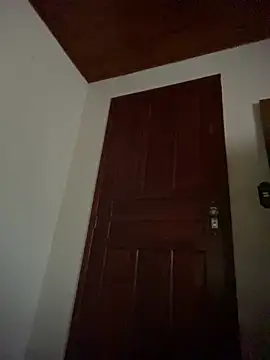 Snapshot of Mineirinho043 chatting on 02-14-26, 10:34 Mineirinho043 online show from 02-14-26, 10:34