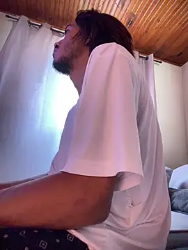 Mineirinho043 online show from 04-08-26, 02:17