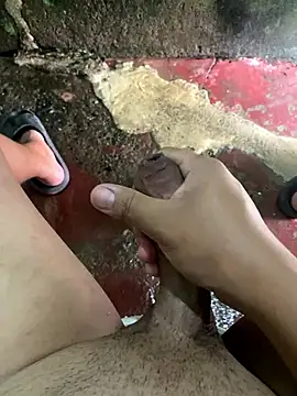 Snapshot of Eduardo08000 chatting on 01-13-26, 07:30 Eduardo08000 online show from 01-13-26, 07:30