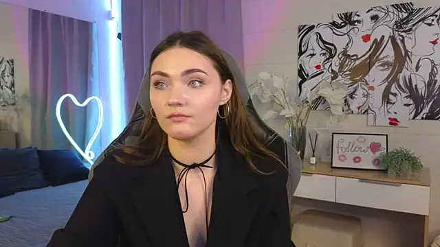 Kira Jin online show from 03-02-25, 08:59