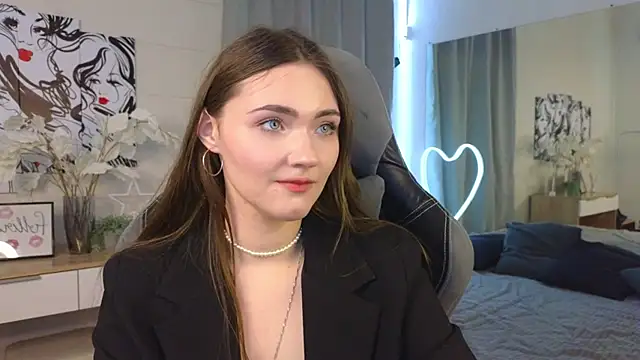 Kira Jin online show from 03-04-25, 08:35