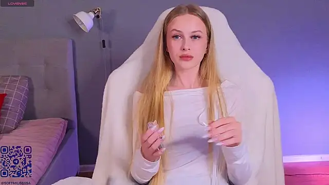 soft babe online show from 07-17-26, 07:41