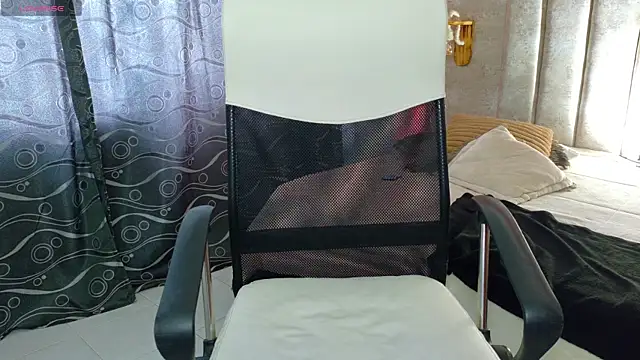 Alektra bryce online show from 09-18-25, 08:11