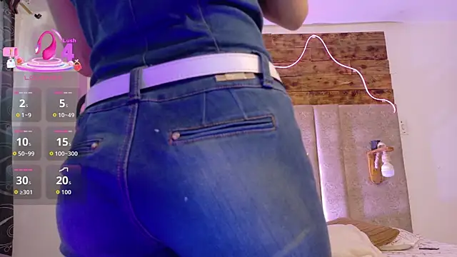 Alektra bryce online show from 10-20-25, 07:47