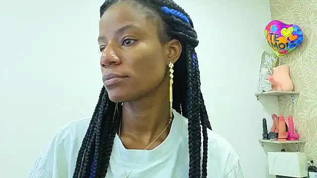 dafnnelewis online show from 07-27-26, 11:06
