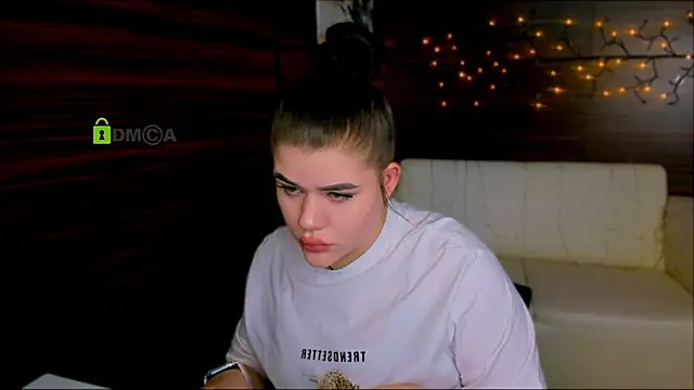 elmira rose online show from 02-12-25, 10:46