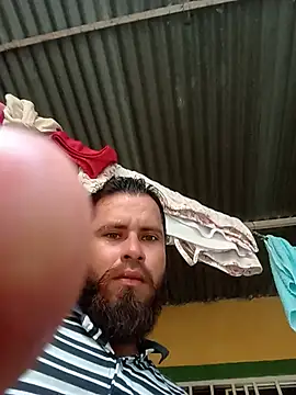 Alfredoloza online show from 07-17-26, 09:41
