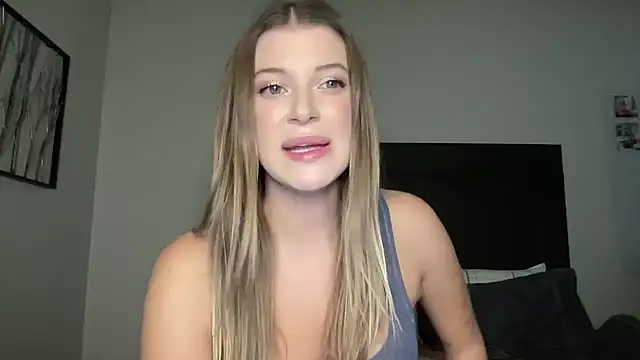 Snapshot of rileydepp chatting on 11-04-25, 10:53 rileydepp online show from 11-04-25, 10:53