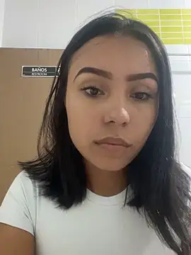 julieta fn online show from 04-11-26, 02:32