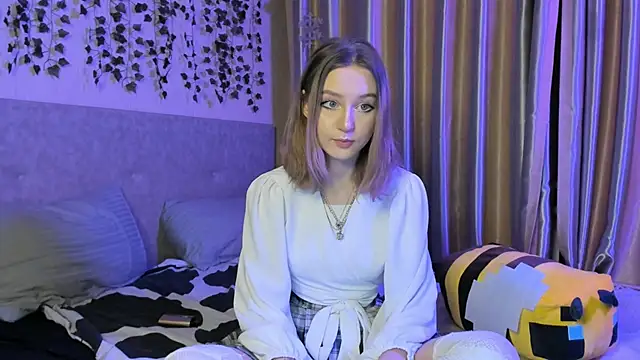 Snapshot of margorazentals chatting on 02-26-25, 06:54 margorazentals online show from 02-26-25, 06:54