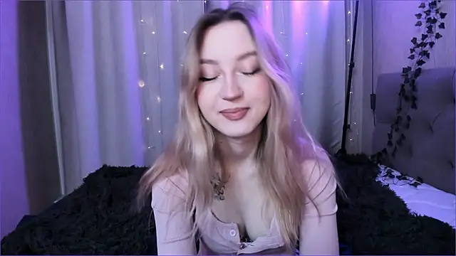 Snapshot of margorazentals chatting on 03-07-26, 08:17 margorazentals online show from 03-07-26, 08:17