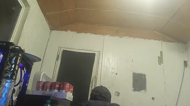 Snapshot of nuttyking2022 chatting on 10-10-25, 06:34 nuttyking2022 online show from 10-10-25, 06:34