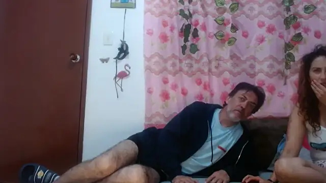 jeans and emma online show from 03-15-25, 02:14