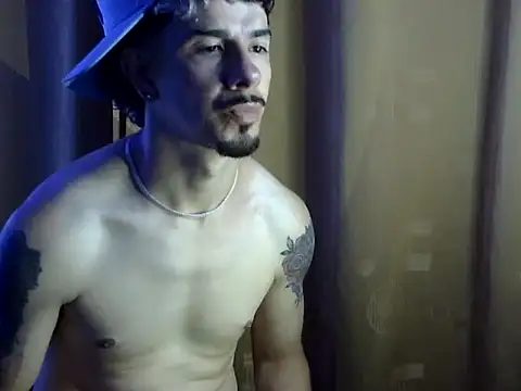 venusfranco 94 online show from 04-15-26, 07:37