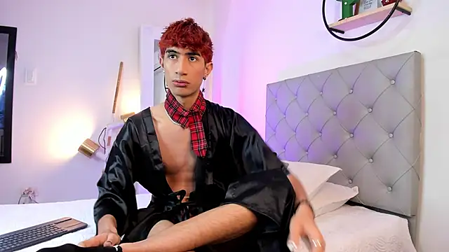 Snapshot of NovaaWheler chatting on 03-08-25, 04:34 NovaaWheler online show from 03-08-25, 04:34