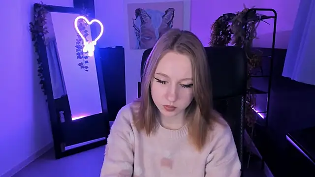 DariaTate online show from 03-04-25, 08:35