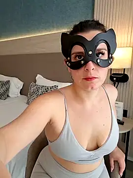 LunaSoleil9 online show from 03-17-26, 02:31