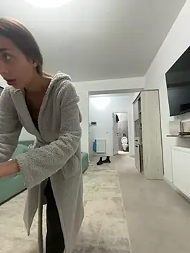 BonyBon29 online show from 10-19-25, 05:02