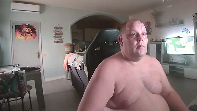 Snapshot of Hotfire-112 chatting on 03-22-26, 07:06 Hotfire-112 online show from 03-22-26, 07:06