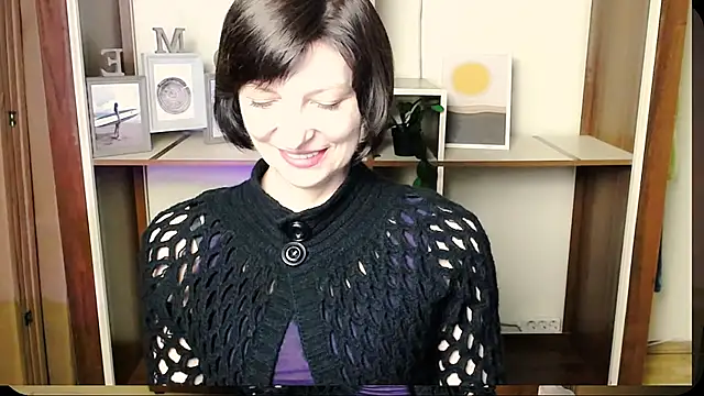  AngeliaFlow  online show from 07-11-26, 07:55