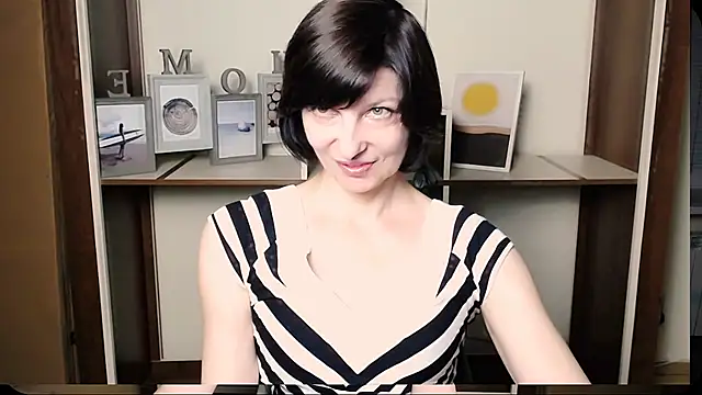  AngeliaFlow  online show from 07-28-26, 12:48