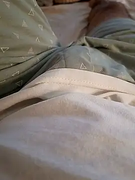 Snapshot of Casal30mais chatting on 04-14-26, 08:59 Casal30mais online show from 04-14-26, 08:59